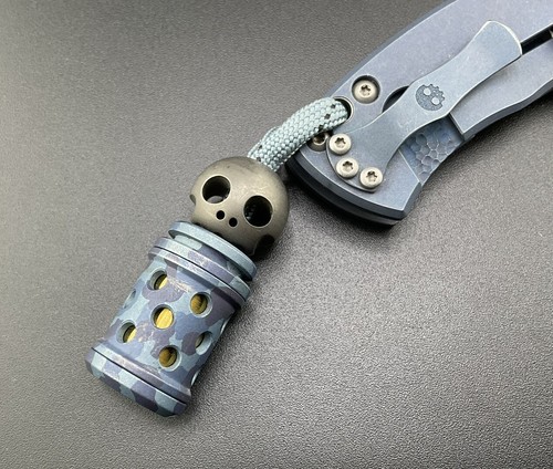 Spyderco x Playge McBee Pandemic Print Anodized Titanium 1 Of 10 Beads Included - Picture 6 of 12