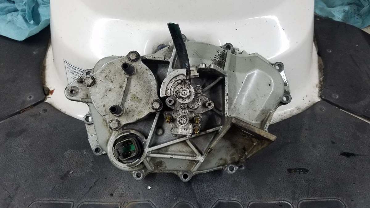 2000-2006 Seadoo GTX DI 951 Magneto Stator & Oil Pump With