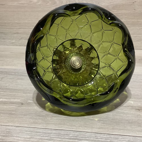 VTG Indiana Green Glass Bowl Quilted Gold Metal Leaf Base Scalloped Ruffle Edge - Picture 4 of 13