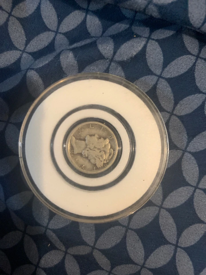 coins - Image 2 of 2