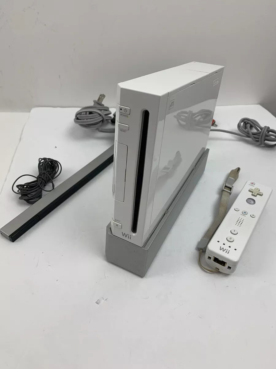 Restored Wii Console White (Refurbished)