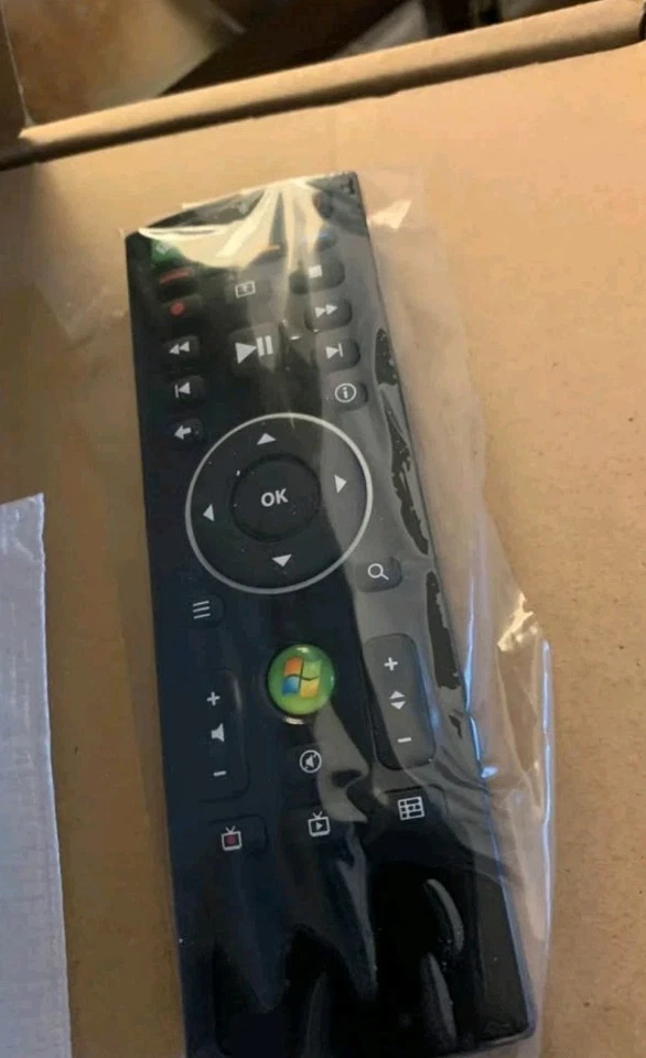 Gateway ZX Series All-In-One Computer 23" - Image 3 of 4