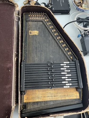 Vintage Oscar Schmidt Autoharp 36 Saiten mit Koffer - Made in USA Auto Harfe - SCHÖN