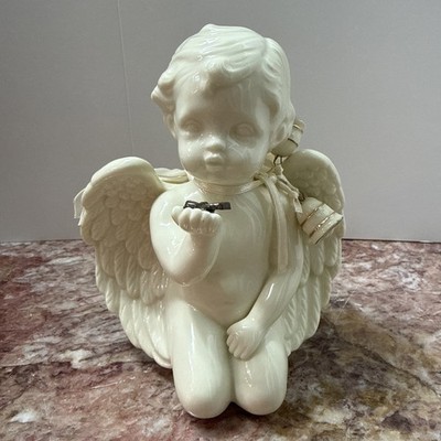 Angel, Cherub Statue Handcrafted for Mud Pie White Xmas Hanging 6''H 5''w Precious