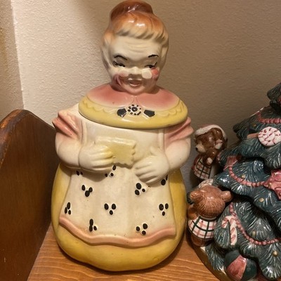 Vintage American Bisque Granny Baker Cookie Jar