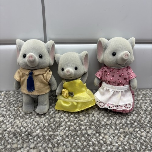 Calico Critters Ellwoods Elephant Family of 3 Retired Sylvanian Families Epoch 8