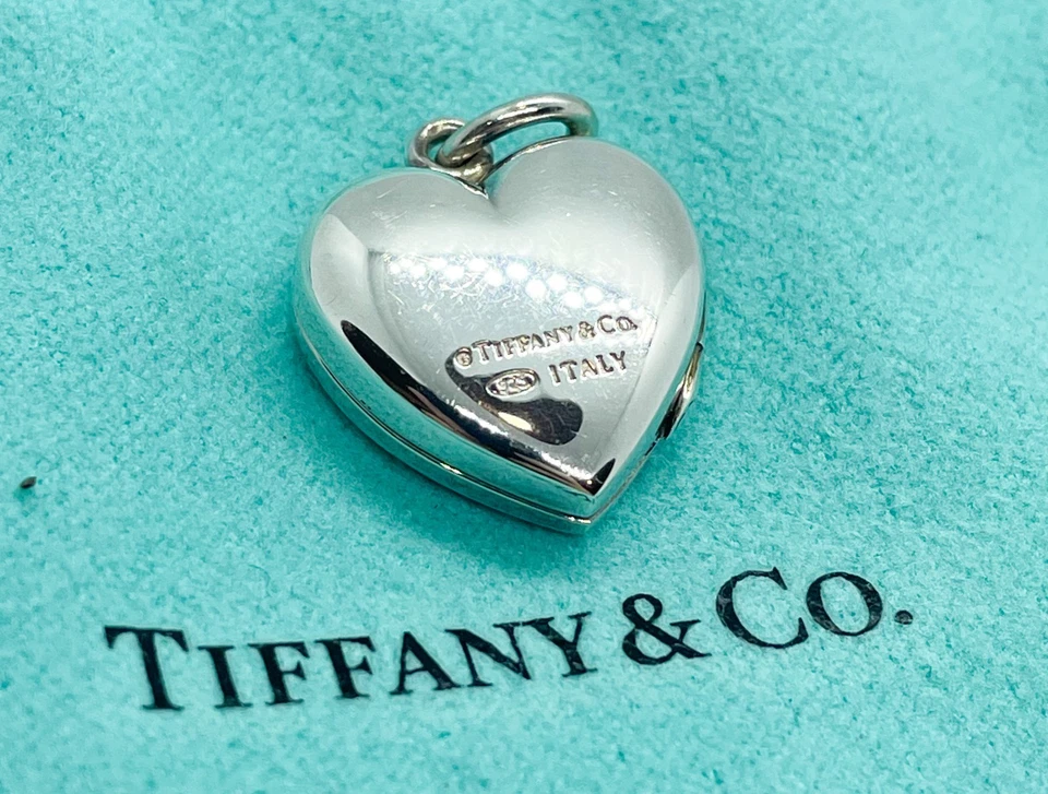 Dije colgante medallón corazón plata esterlina Tiffany & Co. Foto 4 de 4
