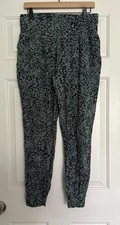 Athleta Salutation Jogger Pants Women’s Size Large Pattern Comfort Athleisure