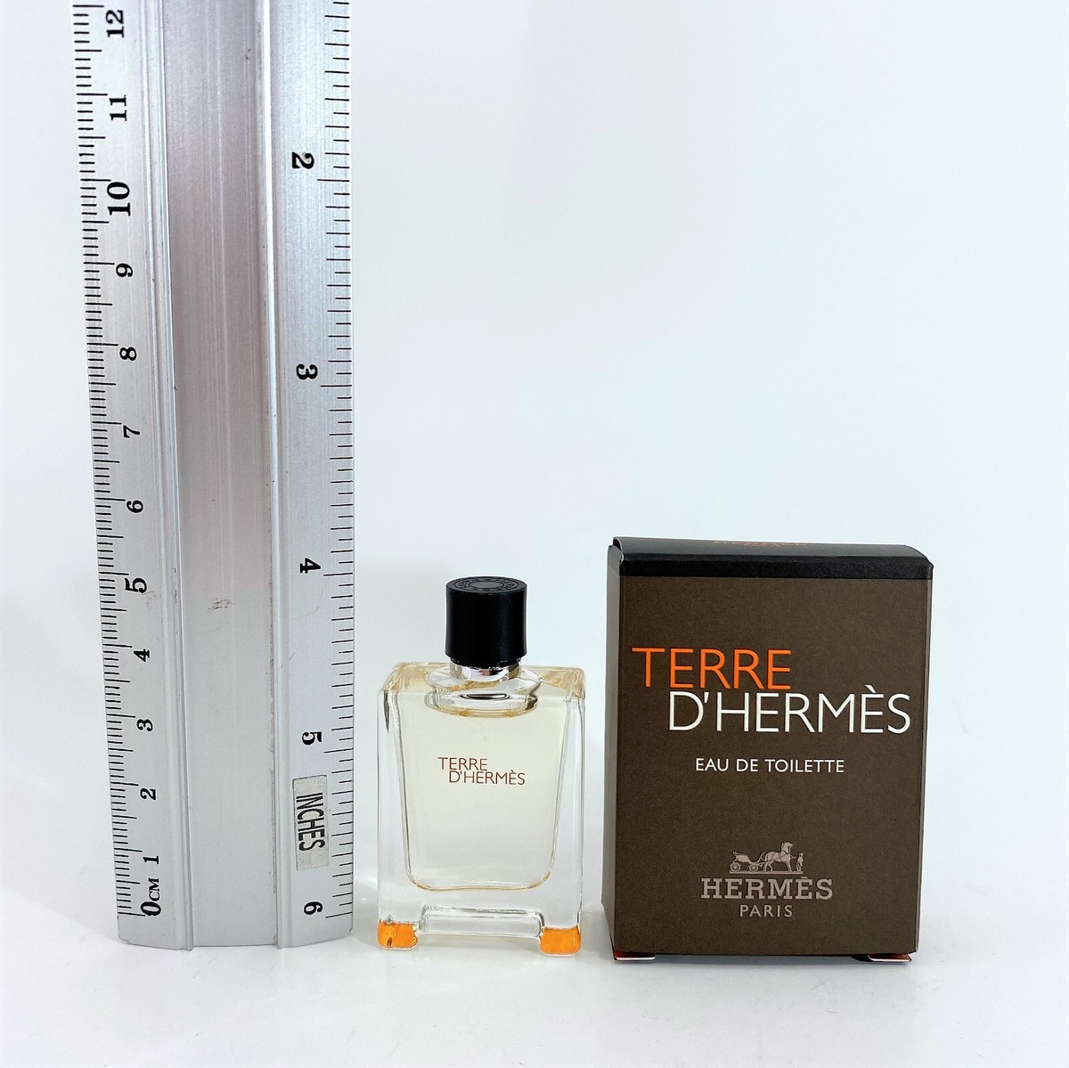 TERRE D' HERMES EAU DE TOILETTE FOR MEN 5 ML 0.17 FL.OZ NEW IN BOX