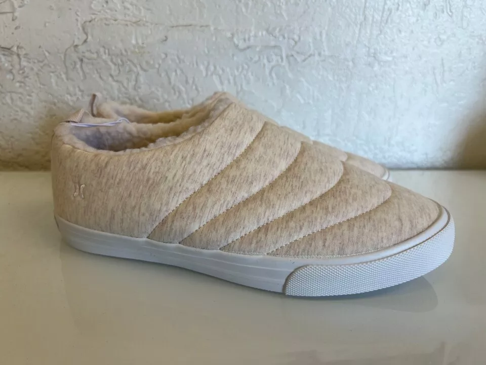 Clog outlet tennis shoes