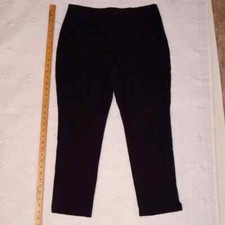 Chico's Pull-On Capris - 1R/8R