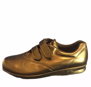 womens leather velcro shoes