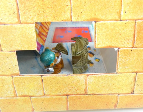 Ü-Ei Diorama - Miezi Cats Pyramide (1998) - Zdjęcie 7 z 9