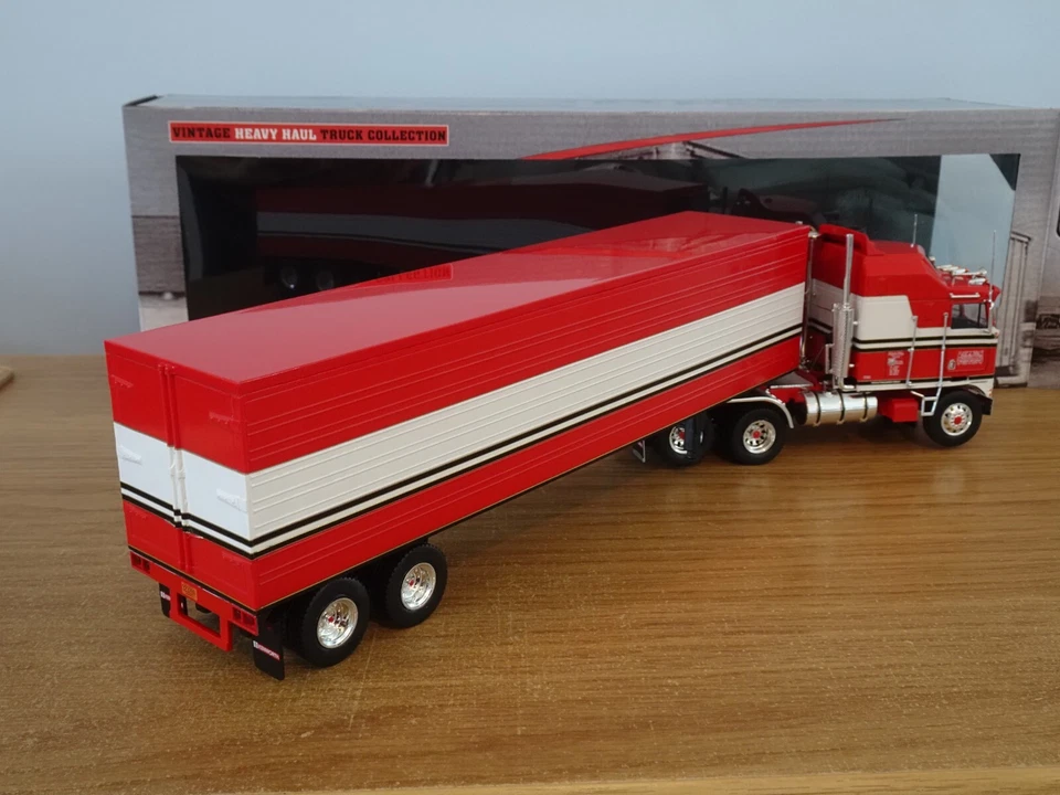 ICONIC REPLICAS IXO B.J. & THE BEAR (TV) KENWORTH K100 TRUCK MODEL 43-0217 1:43 - image 3 of 4