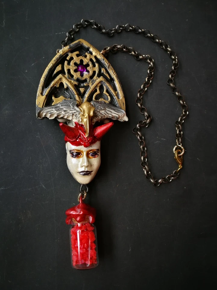 Colgante Urna Satanista Lucifer Talismán Gótico Simbología Oculta Satánica Baphomet Foto 4 de 4