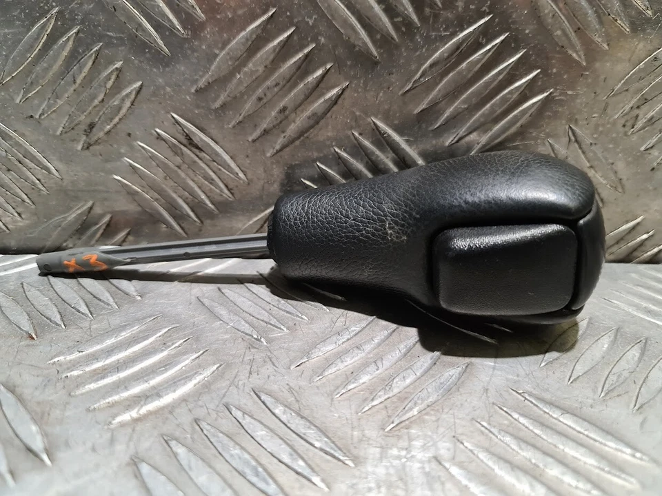 BMW X3 perilla de cambio automática modelo 2.5 gasolina OEM E83 2004 Foto 2 de 4