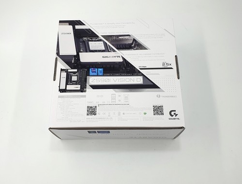 GIGABYTE Z590I VISION D Intel LGA 1200 DDR4 Mini-ITX Motherboard - Picture 3 of 4