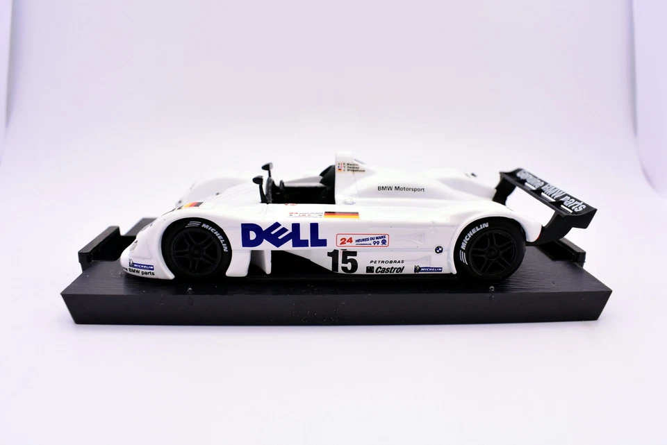 Modellino auto BMW V12 LMR racing collection 1:43 diecast modellismo statico - Immagine 3 di 4