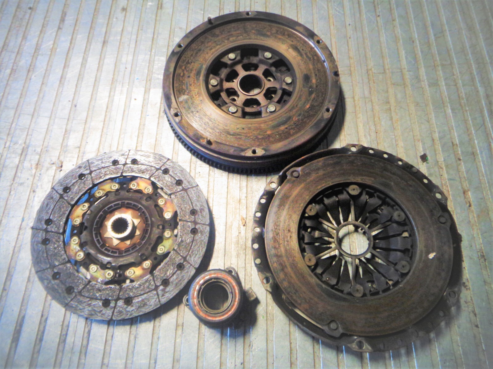 ASTRA MK5 VXR Z20LEH GENUINE LUK CLUTCH & DUAL MASS FLYWHEEL FOR M32 6