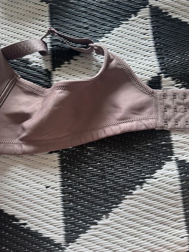Vanity Fair Bra Size 38c - Picture 4 of 6