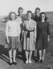 1950s Group of Women Men Outdoor Portrait Smiling Friends Rural Field