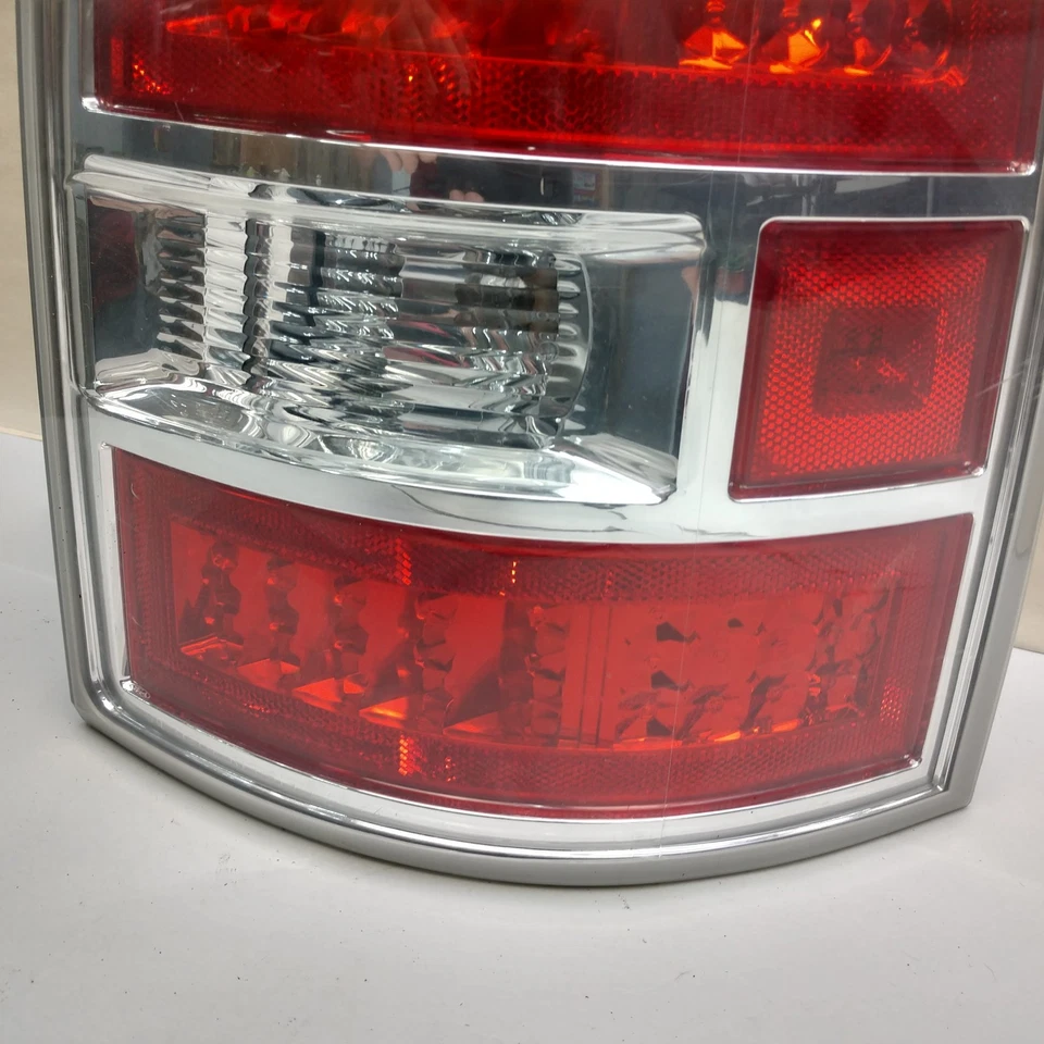 Luz trasera LED para pasajero Ford Flex 2012-2019 OEM Foto 2 de 4