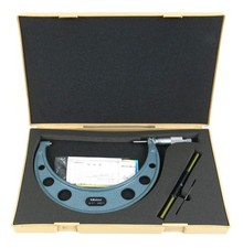 Mitutoyo 103-221 Outside Micrometer 6" - 7" .0001"