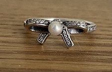 Pandora Sterling Silver Bow Ring - Size 52 - Gift Box & Bag - Great Condition