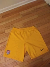 US Women's National Soccer Team 2014 Nike Yellow Goalkeeper Shorts Size L