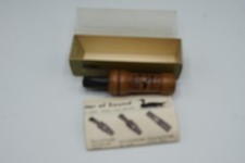 Sifflet De Chasse En Bois Vintage Noir De Canard Avec Boîte & Instructions