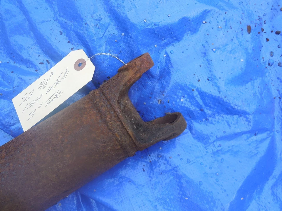 Ford Mustang 302 FMX 1972 1973 1972 original eje de transmisión D2ZZ-4602-A usado Foto 3 de 4