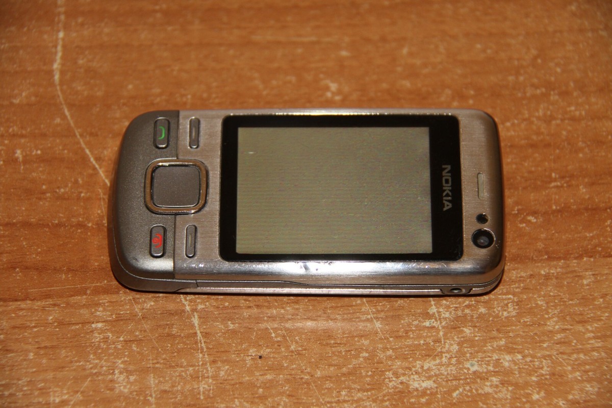 Nokia 1110i Téléphone portable double bande GSM 900/1800 Noir