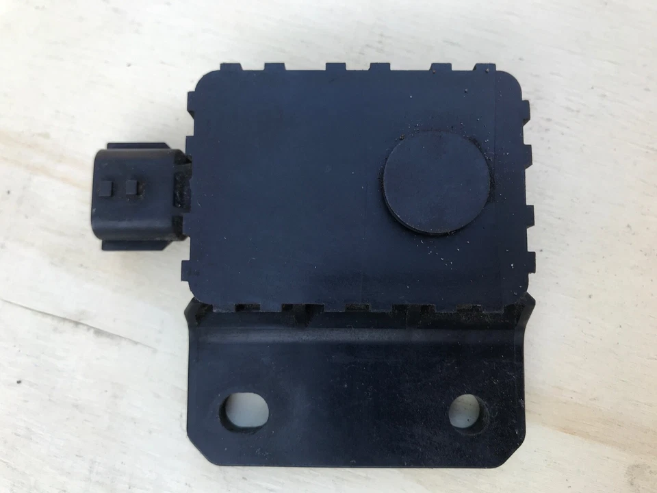 INFINITI FX30 FX35 FX37 FX50 2012 SENSOR ASSY-GAS 27718-1MA0B - Image 2 of 4