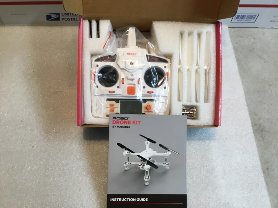 PROJET-DRONE KIT ROBO BUILD YR OWN DRONE, 3 MODELS IN ONE KIT TO CHOOSE FROM NEW - Image 4 of 4