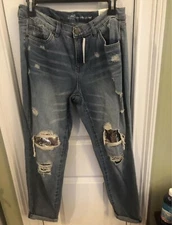 Soho New York & Company woman’s jeans  Curvy boyfriend  size 6 NWT Sequins