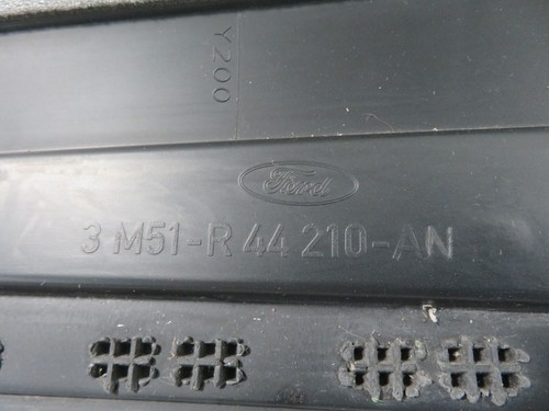 FORD C-MAX REAR BOOT SPOILER WITH BRAKE LIGHT 3M51-R44210-AN 2006-2010 - Picture 10 of 12