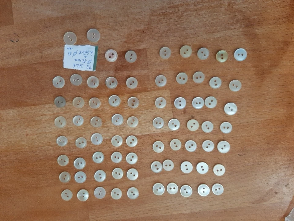 2-Loch Knöpfe für Hemden und Blusen - Bild 2 von 4