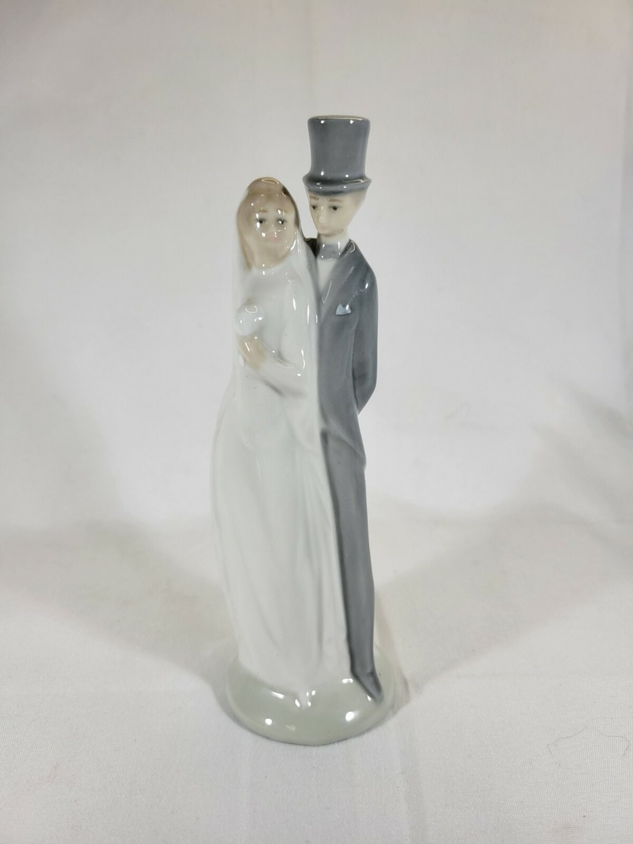 Nao by Lladro Porcelain Bride and Groom Cake Topper Figurine | eBay