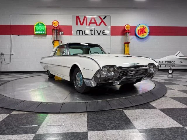 Ford Thunderbird 1962 Foto 4 de 4