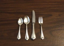 (1) 4 Piece Place Setting Oneida USA KING JAMES Silverplate Free Shipping