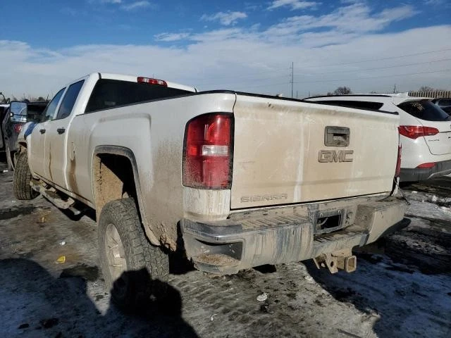 Used Differential Carrier Assembly fits: 2017 Gmc Sierra 3500 pickup front axle Foto 2 de 4
