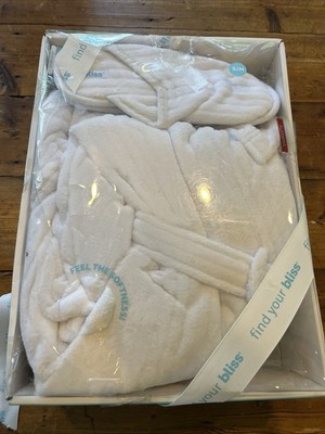 Bliss 42'' Spa White Robe, Headband & Slippers Set S/M NEW IN SEALED BOX