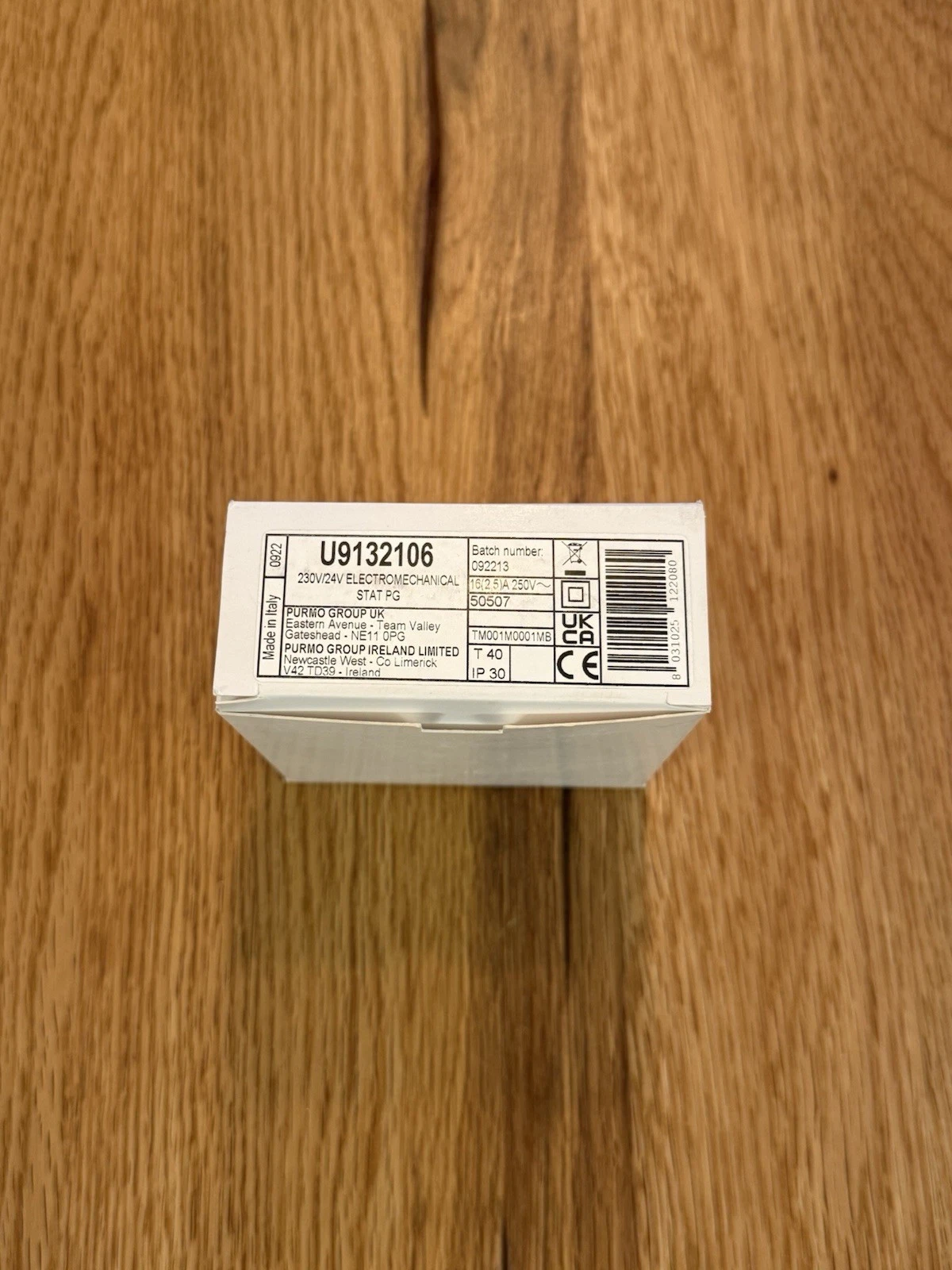 Emmeti U9132106 Electromechanical Thermostat 230V/24V - Brand New Boxed 2