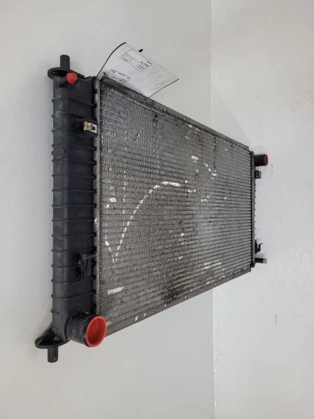 1997-2004 FORD F150 PICKUP 4.2L Radiator Heritage 6-255 F65H8005BA Foto 2 de 4