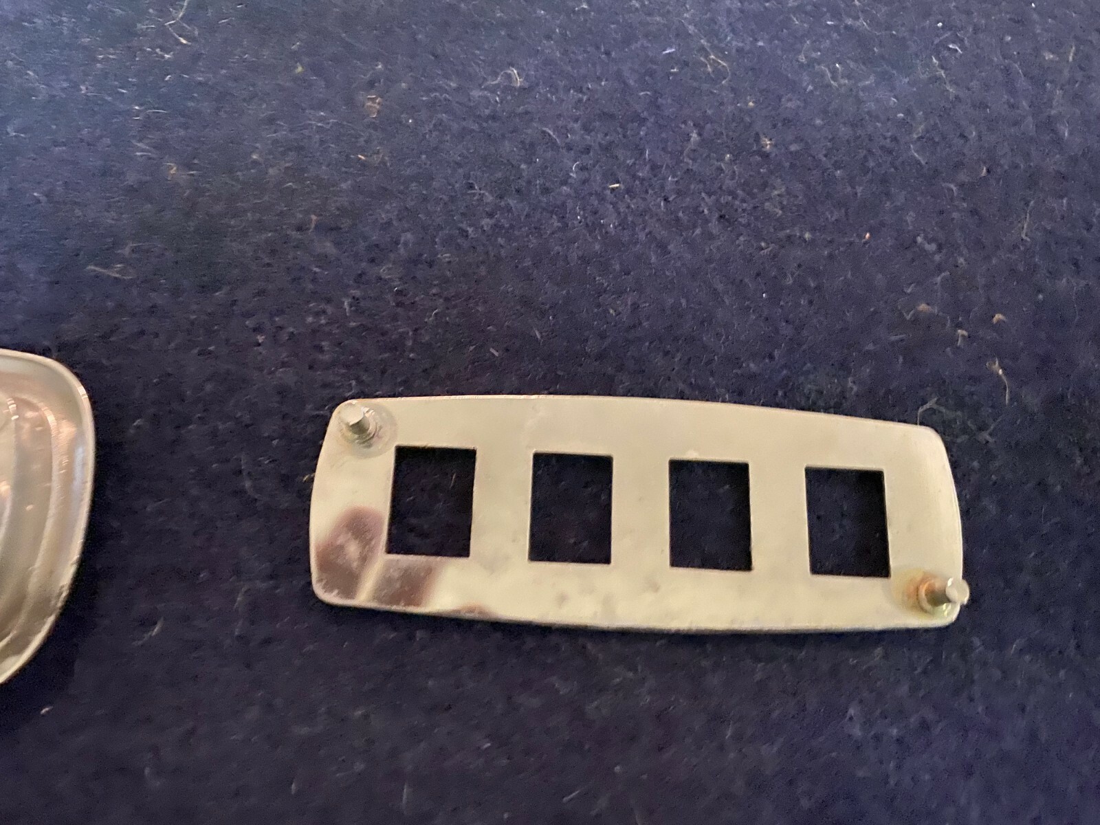 ROLLS-ROYCE DRIVERS WINDOW SWITCH SURROUND AND INSERT FOR MOST MODELS 66-97
