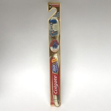 VINTAGE Colgate 360  SURROUND Toothbrush, Medium Bristles, Full 46  SEALED