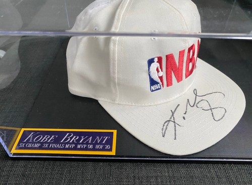 Kobe Bryant Authentic Signed NBA Stitch Cap - Autograph - Beckett (BAS) & JSA - Bild 4 von 19