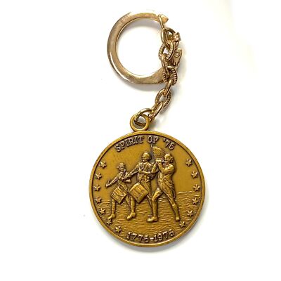 Vintage US Bicentennial Keychain 1776-1976 Gold Medallion Unisex