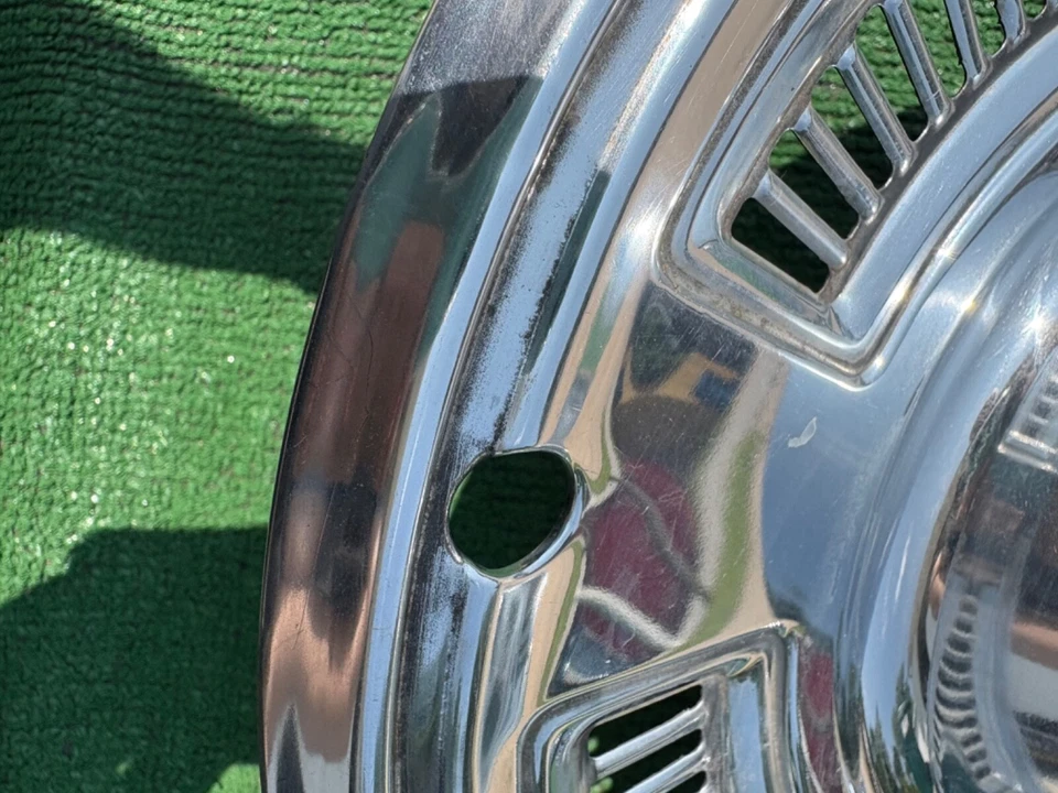 1967 Chevelle hubcaps set of 4 Chevelle 67 Foto 3 de 4