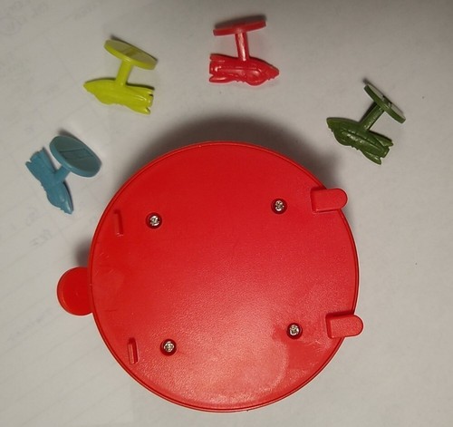 2005 Zathura Adventure is Waiting Game Replacement Parts Tsouris & 4 SpaceShips - Picture 12 of 12